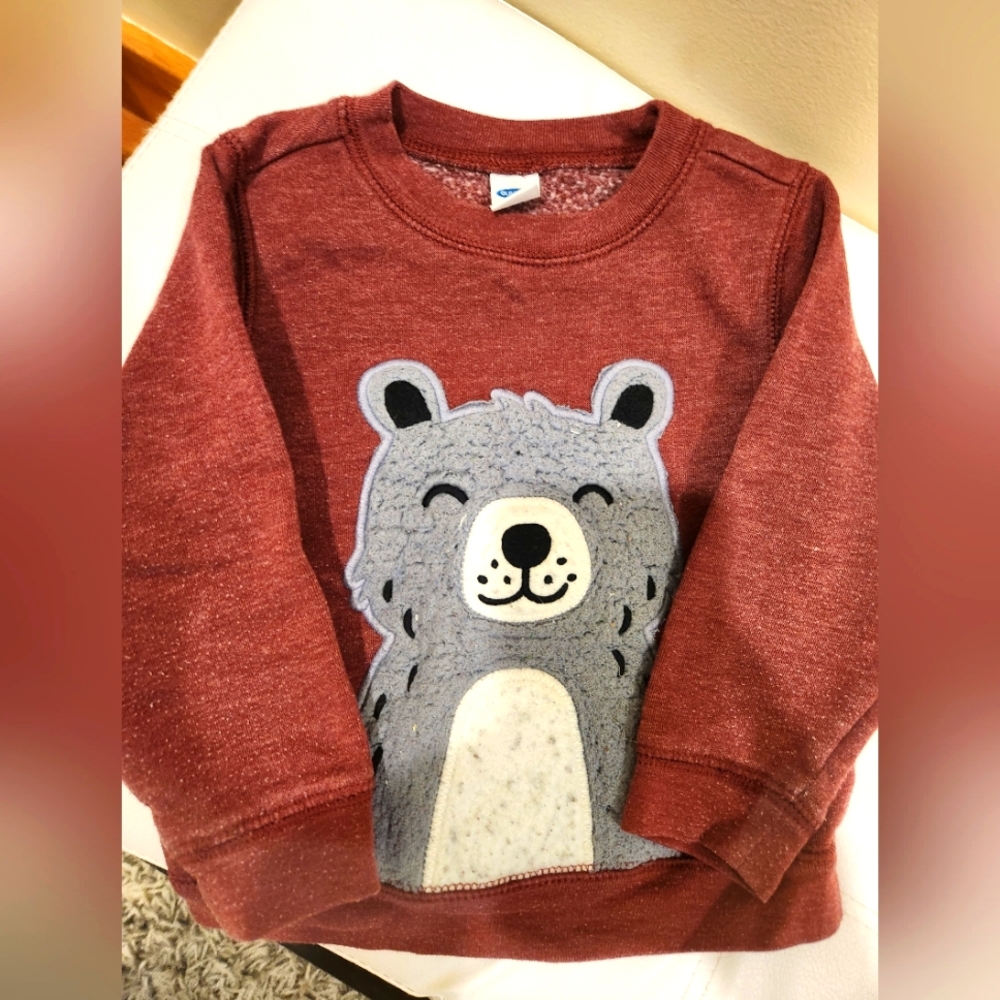EUC Old Navy Sweater 18 - 24 mos